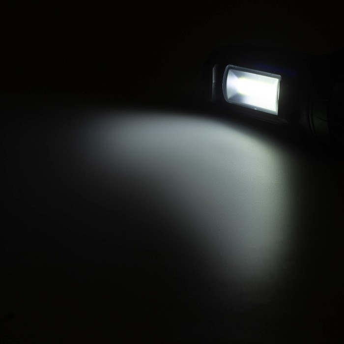 Фонарь прожекторный аккумуляторный, 30 Вт, 3000 мАч, P50, 15.7 х 8.6 х 12.5 см Фонарь прожекторный аккумуляторный, 30 Вт, 3000 мАч, P50, 15.7 х 8.6 х 12.5 см