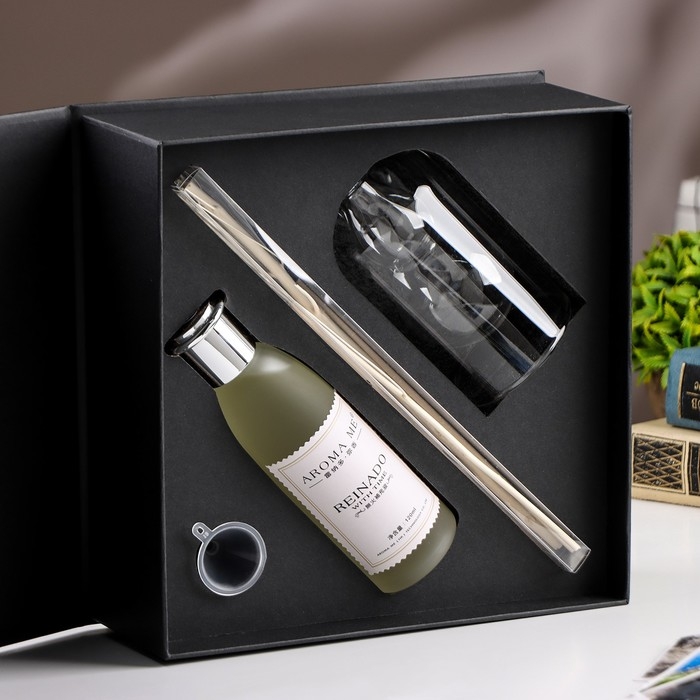 Диффузор ароматический в подарочной упаковке Диффузор ароматический в подарочной упаковке "Aromame", гардения жасминовидная, 120 мл