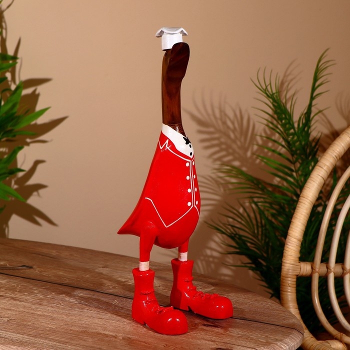 Сувенир "Утка-поварёнок" дерево 45 см