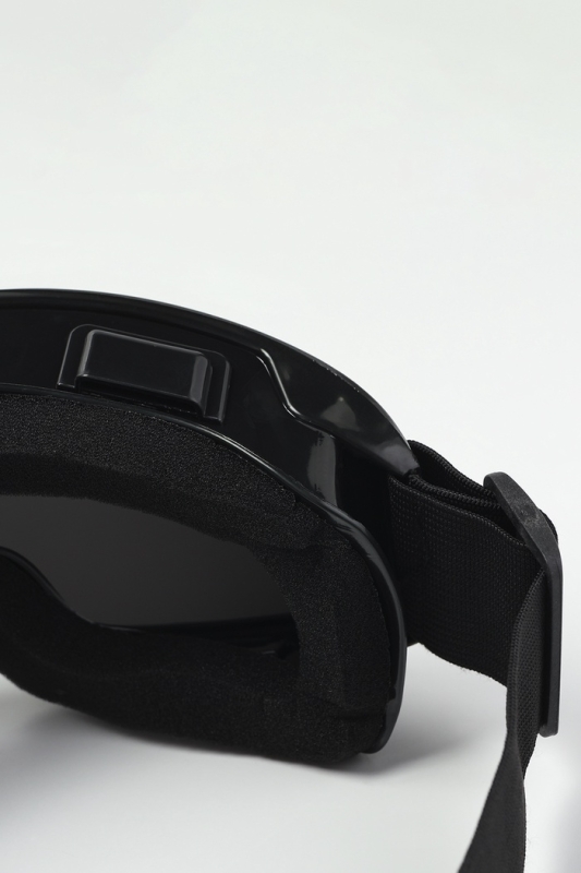 Очки спортивные, сноубордические, маска горнолыжная 12.8 х 8.6 см, переносица 2.4 см Очки спортивные, сноубордические, маска горнолыжная 12.8 х 8.6 см, переносица 2.4 см