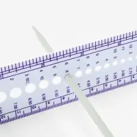 Линейка для определения размера спиц для вязания, 14 см