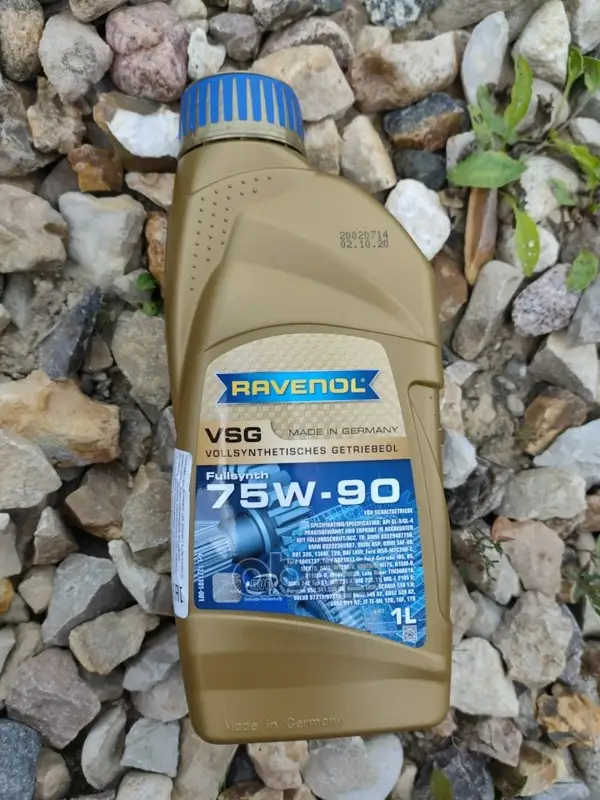 Масло трансмиссионное VSG 75W-90, 1 л Ravenol арт. 4014835733916
