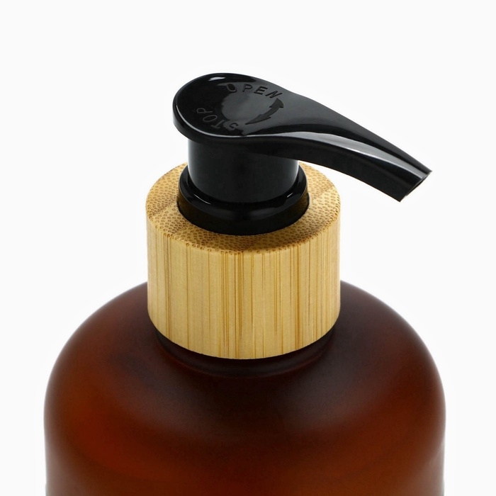 Крем для рук и тела парфюмированный laPOETIQUE, 300 мл, аромат Oud wood Крем для рук и тела парфюмированный laPOETIQUE, 300 мл, аромат Oud wood