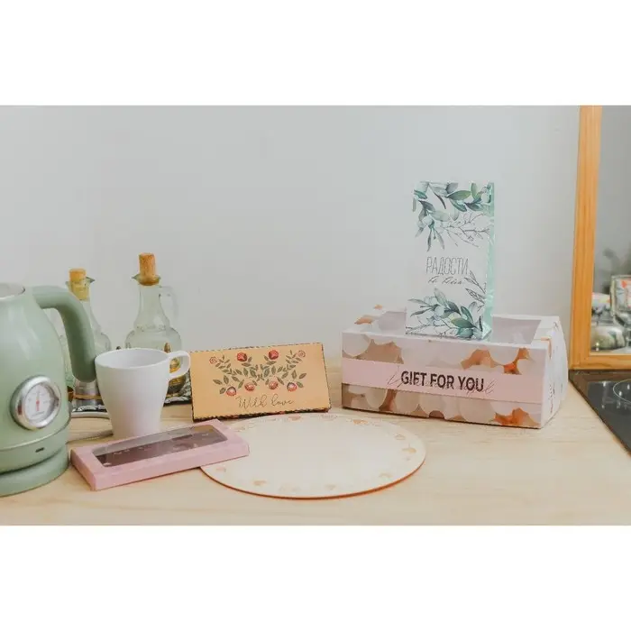 Коробка для шоколада, кондитерская упаковка «With love», с окном, 17.3 х 8.8 х 1.5 см Коробка для шоколада, кондитерская упаковка «With love», с окном, 17.3 х 8.8 х 1.5 см