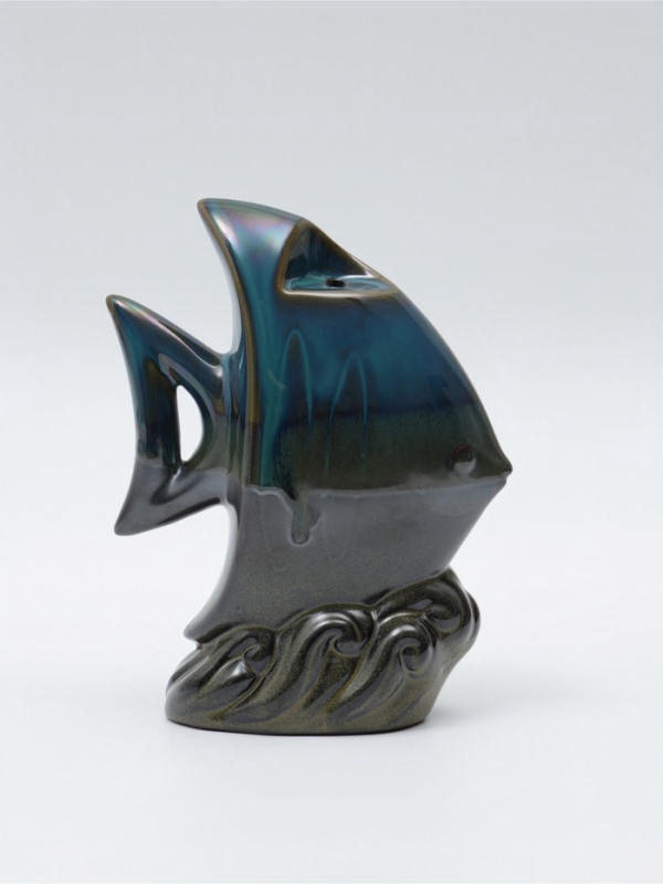 Подставка для благовоний TAKE IT EASY «Рыбка», набор благовоний конусы, стелющийся дым, 6.7×5.1×4.3см