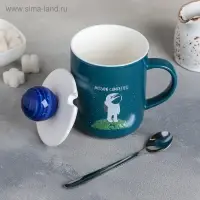 Кружка керамическая с крышкой и ложкой «Космонавт», 350 мл, рисунок МИКС Кружка керамическая с крышкой и ложкой «Космонавт», 350 мл, рисунок МИКС