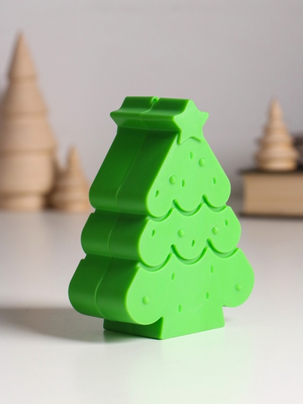 Сувенир пластик свет  Сувенир пластик свет "Ёлочка со звездой" 3хLR1130 8,5х4х10,8 см