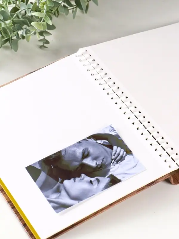 Фотоальбом 10 магнитных листов Фотоальбом 10 магнитных листов " Сердца" 23X28см, пер-т внутр.спираль