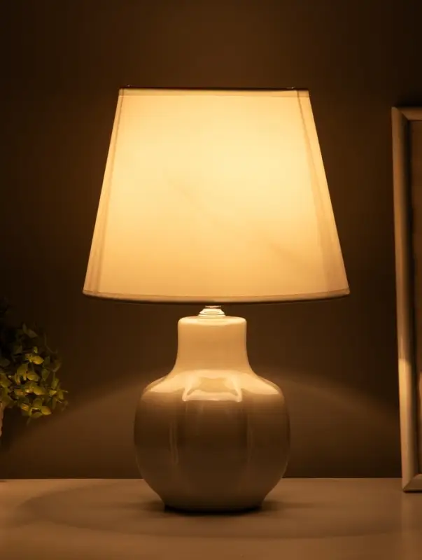 Лампа настольная E27 40Вт "Гранат" беж перламутр 20х20х32,5 см