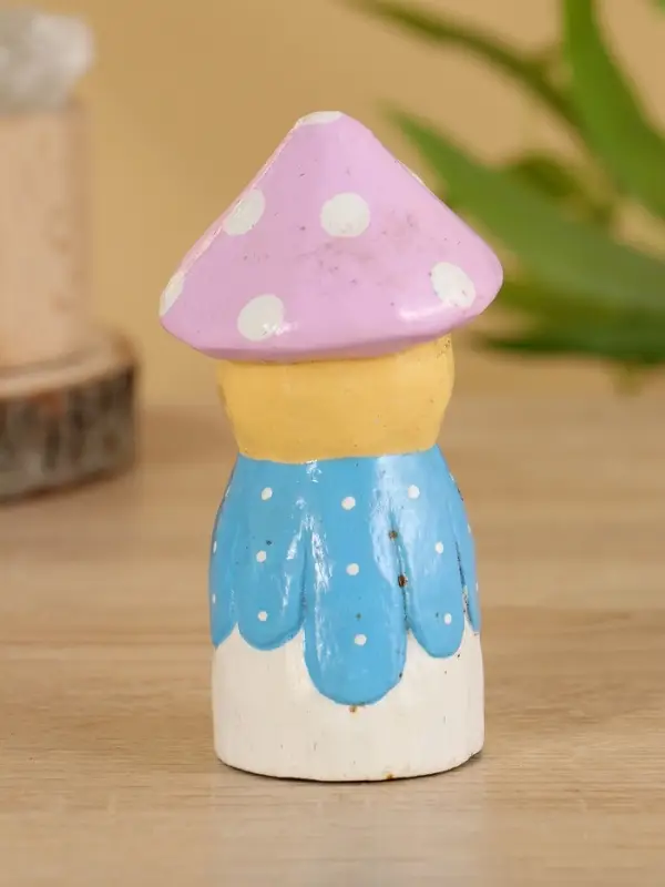 Сувенир  Сувенир "Гномик" дерево 5,5х5,5х10 см, цв. сиренево-голубой