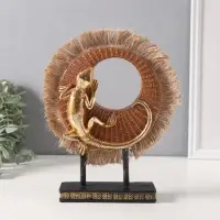 Фигурка полистоун &laquo;Золотая ящерица на плетёном кольце&raquo;, 5&times;13.2&times;21.5 см