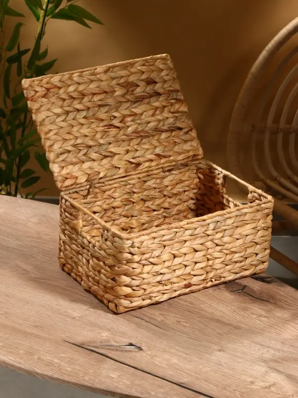 Корзинка прямоугольная с крышкой, 33×22×14 см, водный гиацинт Корзинка прямоугольная с крышкой, 33×22×14 см, водный гиацинт