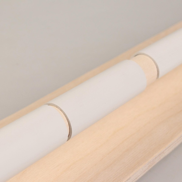 Пяльцы-рамка для вышивания, 30 × 50 см, с подставкой, цвет светлое дерево