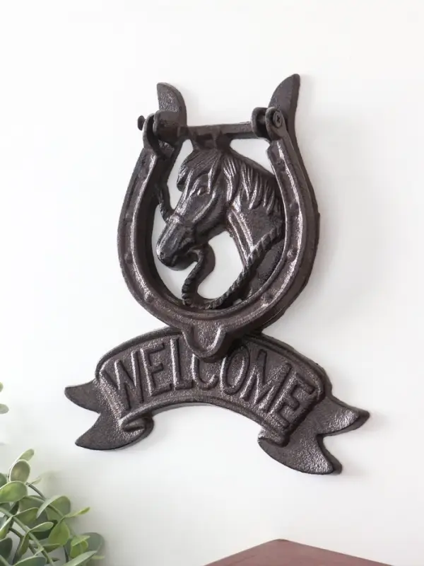 Дверной молоток для входной двери &laquo;Конь в подкове - Welcome&raquo;, чугун, 18&times;2&times;21 см