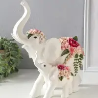 Сувенир полистоун "Белый слон со слонёнком в цветах" 25,4х13,8х29,2 см
