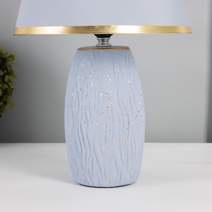 Лампа настольная Лампа настольная "Клойд" 1х40Вт Е27 серый/золото 25х25х40см