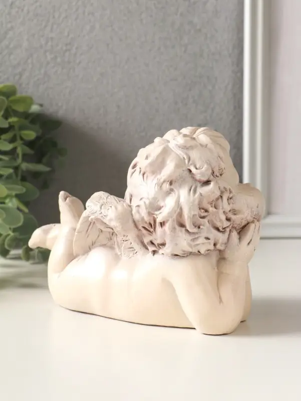 Статуэтка "Ангел на локтях" 11х18х9 см , состаренный эффект, слоновая кость,