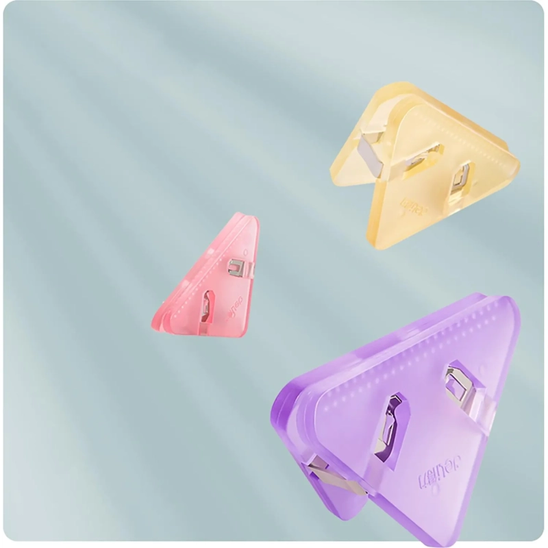 Зажимы для бумаг Deli EQJ8530, 4шт/уп,4цв,32мм, до 40л,угл, пласт