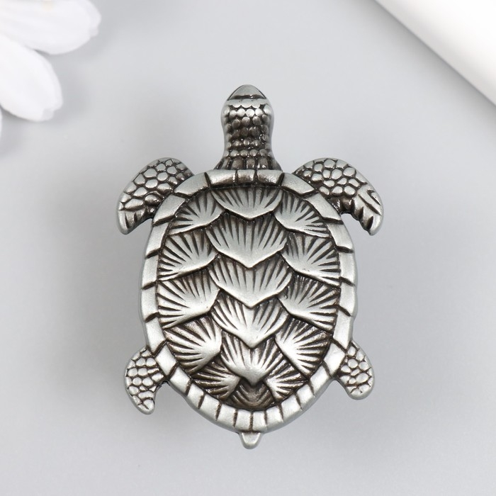 Ручка для шкатулки металл Ручка для шкатулки металл "Черепаха" состаренное серебро 6,1х4,4 см
