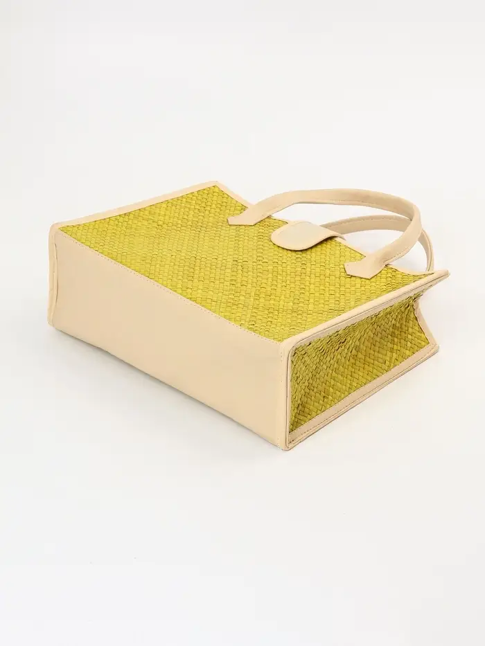 Сумка плетёная на застёжке из пандана, 35&times;12&times;40 см, жёлтая