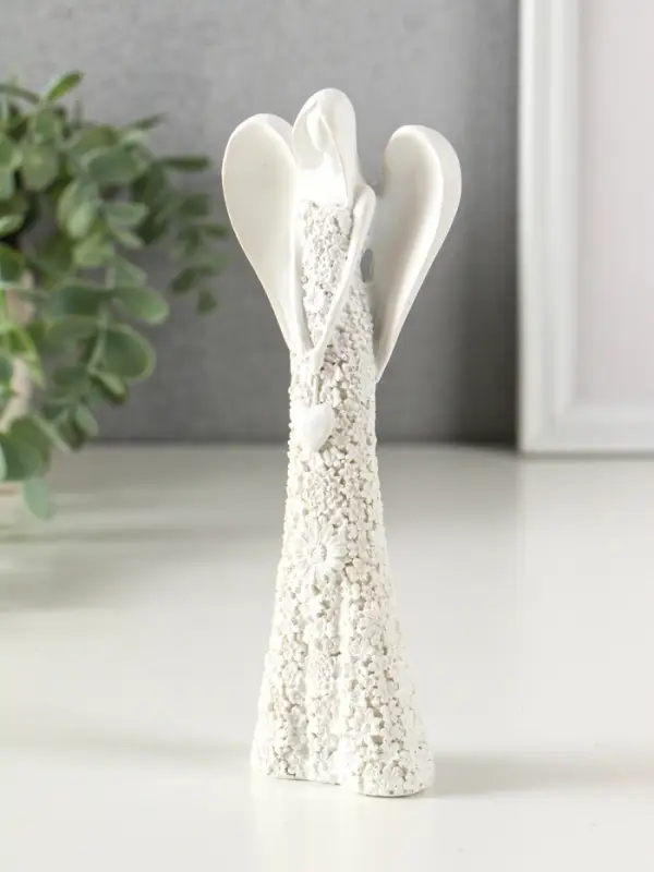 Сувенир полистоун Сувенир полистоун "Безликий ангел в цветочном белом платье с сердцем" МИКС 20 см