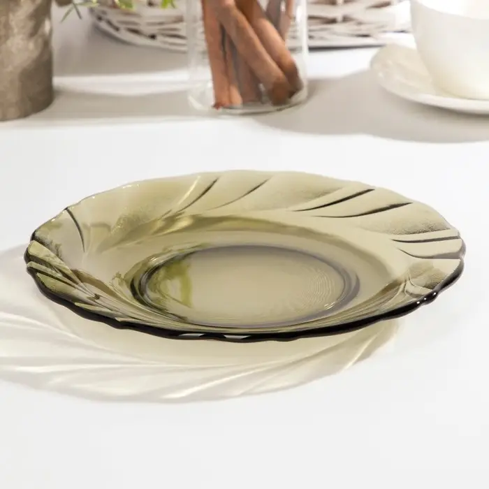 Тарелка стеклянная плоская Alta Marеa, d=21 см, цвет коричневый Тарелка стеклянная плоская Alta Marеa, d=21 см, цвет коричневый