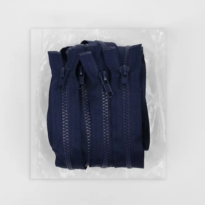 Молния «Трактор», №5, разъёмная, 2 замка, замки автомат, 90 см, тёмно-синяя Молния «Трактор», №5, разъёмная, 2 замка, замки автомат, 90 см, тёмно-синяя