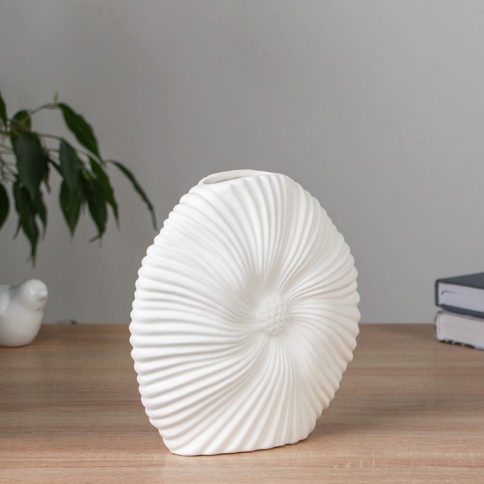 Керамическая ваза декоративная настольная «Гисберт», для цветов, сухоцветов, 19 см, белый Керамическая ваза декоративная настольная «Гисберт», для цветов, сухоцветов, 19 см, белый