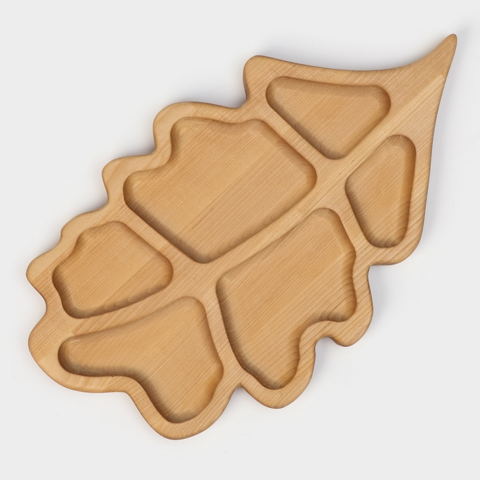 Менажница деревянная авторская Adelica «Дубовый лист», 35×20×1,8 см, пропитана минеральным маслом, берёза Менажница деревянная авторская Adelica «Дубовый лист», 35×20×1,8 см, пропитана минеральным маслом, берёза