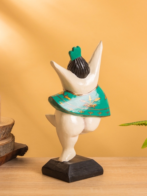 Фигурка на подставке Фигурка на подставке "Балерина" дерево, цв. зелёный, 14х8х25 см