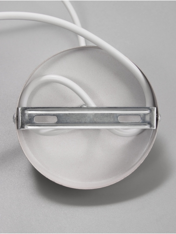 Светильник Richard 1х40Вт Е27 пр-1м бордовый 32,5х32,5х27см Светильник Richard 1х40Вт Е27 пр-1м бордовый 32,5х32,5х27см