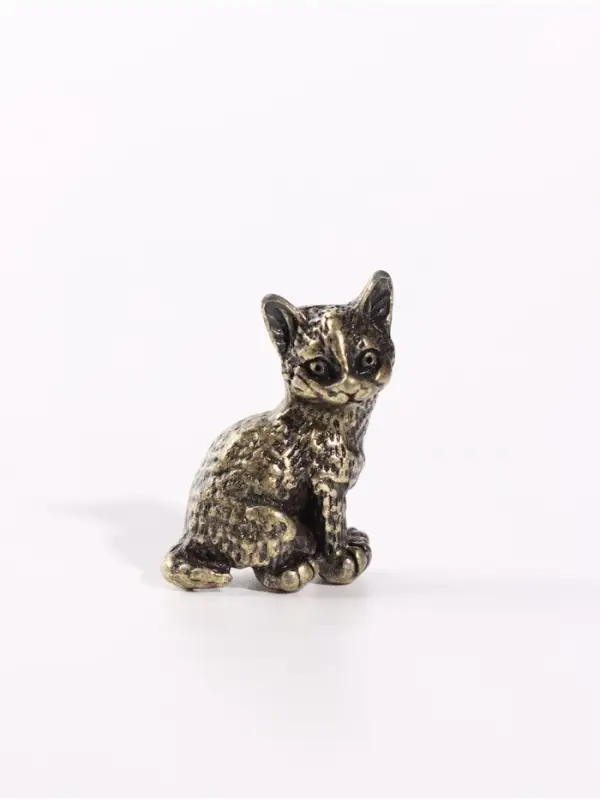Фигурка декоративная &laquo;Маленький котёнок&raquo;, металл, 1.8&times;1.5&times;2.9 см