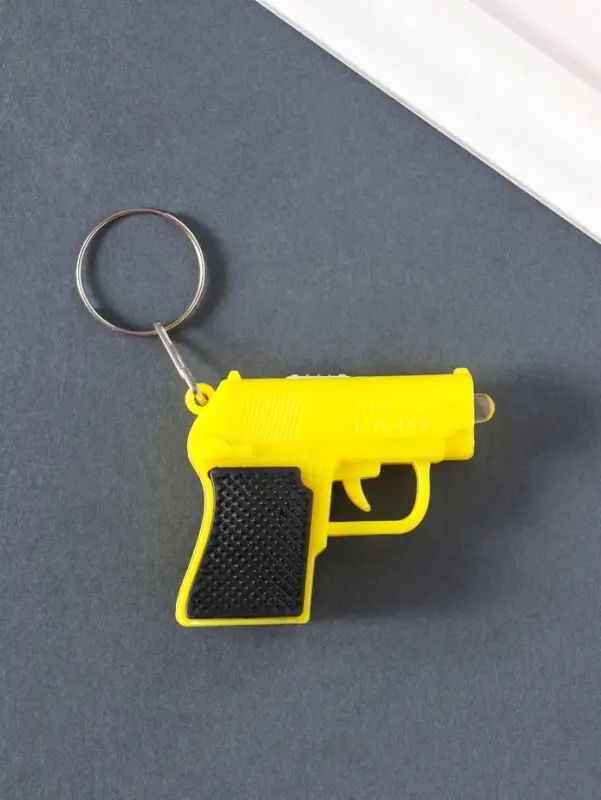 Фонарик брелок для ключей на кольце &laquo;Пистолет&raquo;, 3&times;AG3, МИКС
