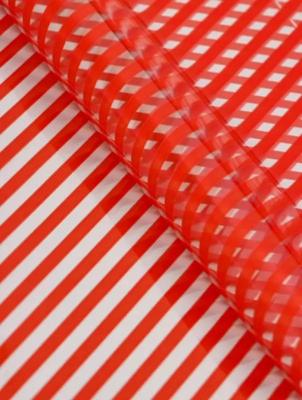 Пленка прозрачная с рисунком «Диагональ» Красный 0.7×8.2±5%м