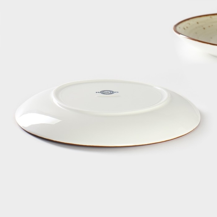 Набор тарелок фарфоровых десертных Magistro Mediterana, 2 предмета: 21×20 см, цвет бежевый Набор тарелок фарфоровых десертных Magistro Mediterana, 2 предмета: 21×20 см, цвет бежевый