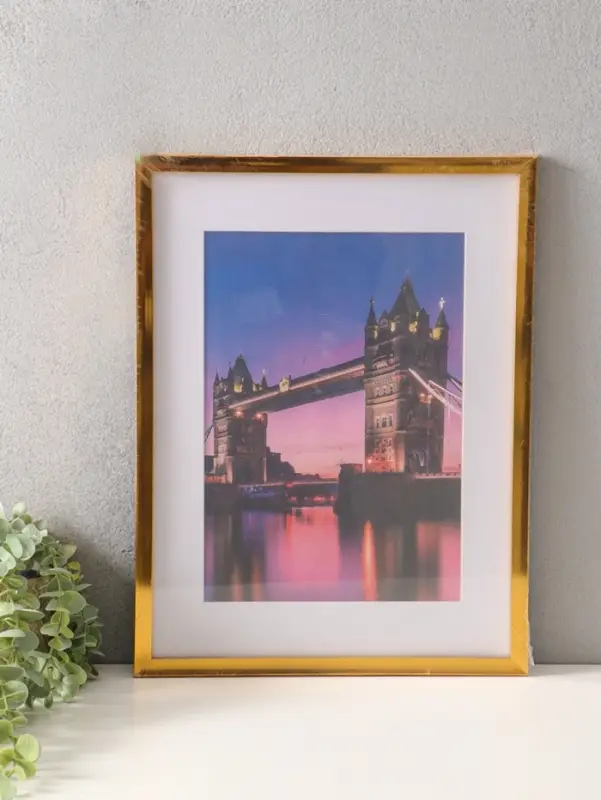 Фоторамка для фото 30х40 см, с паспарту 21х30 см, Lumo, золото