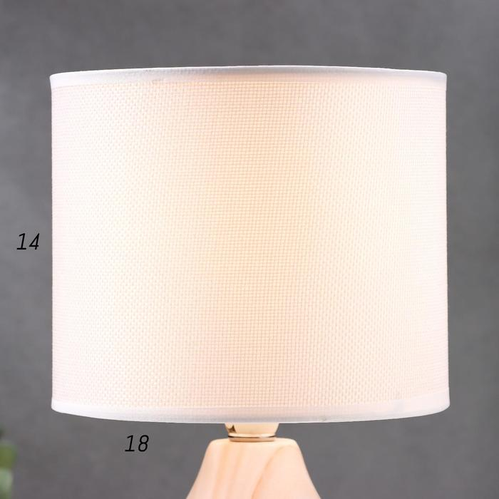 Лампа настольная 16633/1 E14 40Вт 17,5х17,5х30,5 см RISALUX