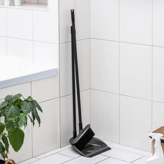 Щётка для пола с совком и кромкой «Классика», цвет антрацит Щётка для пола с совком и кромкой «Классика», цвет антрацит