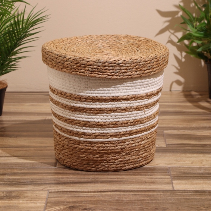 Набор плетёных корзин с крышкой, 3 шт, 36х36х37 см Набор плетёных корзин с крышкой, 3 шт, 36х36х37 см