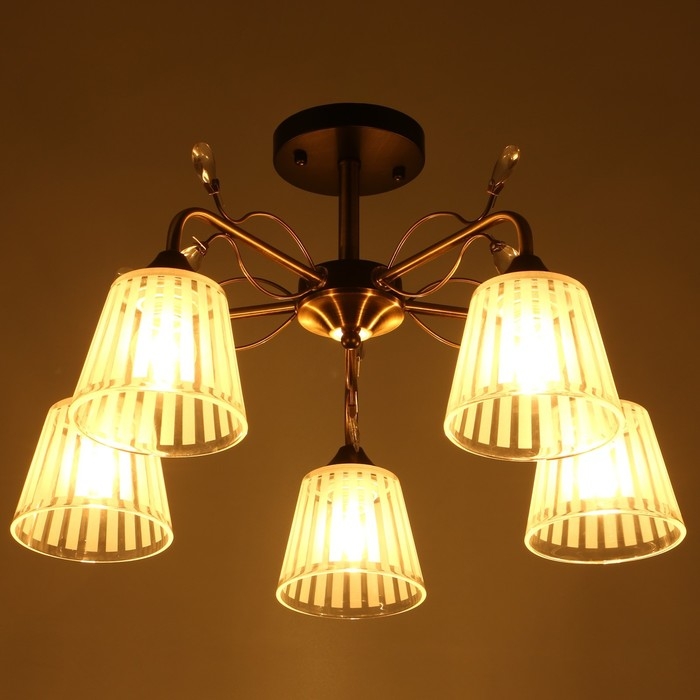 Люстра Люстра "Шарлин" 5хЕ27 40Вт черный-латунь 51х51х29 см BayerLux