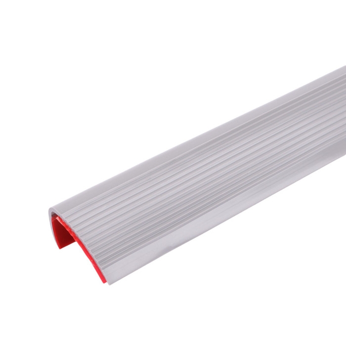 Набор накладок антискользящих угловых, 3шт, 1м, серые Набор накладок антискользящих угловых, 3шт, 1м, серые