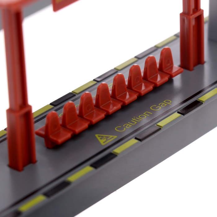 Железная дорога «Винтаж», 2 состава в комплекте, свет и звук, работает от батареек Железная дорога «Винтаж», 2 состава в комплекте, свет и звук, работает от батареек