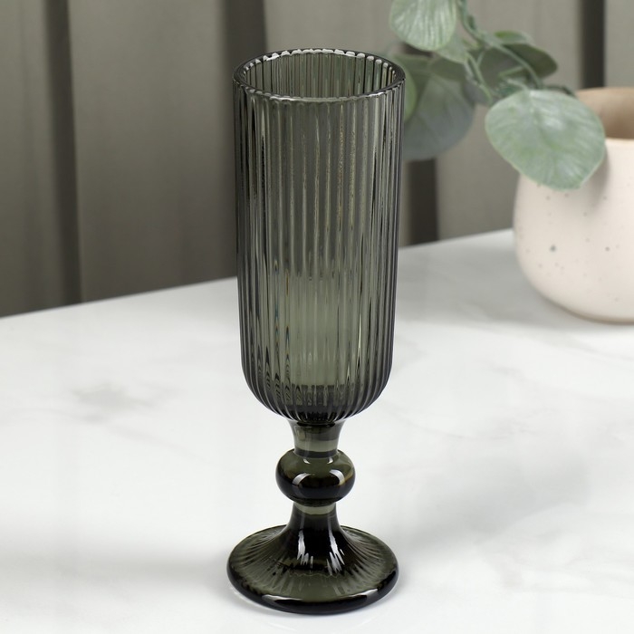 Бокал для шампанского стеклянный Magistro «Грани», 150 мл, 5,5×18,5 см, цвет графит Бокал для шампанского стеклянный Magistro «Грани», 150 мл, 5,5×18,5 см, цвет графит