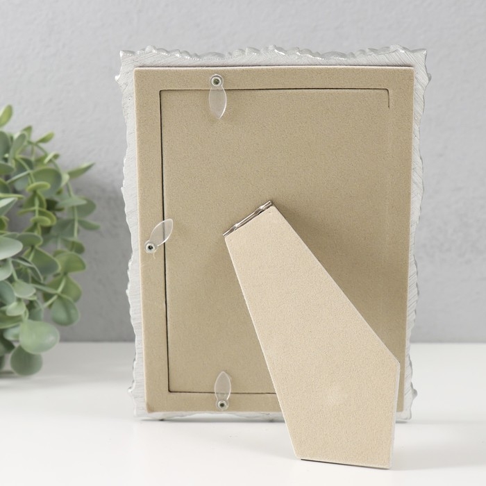 Фоторамка полистоун 10х15 см Фоторамка полистоун 10х15 см "Герцогиня" серебро 14,7х1,8х19,5 см