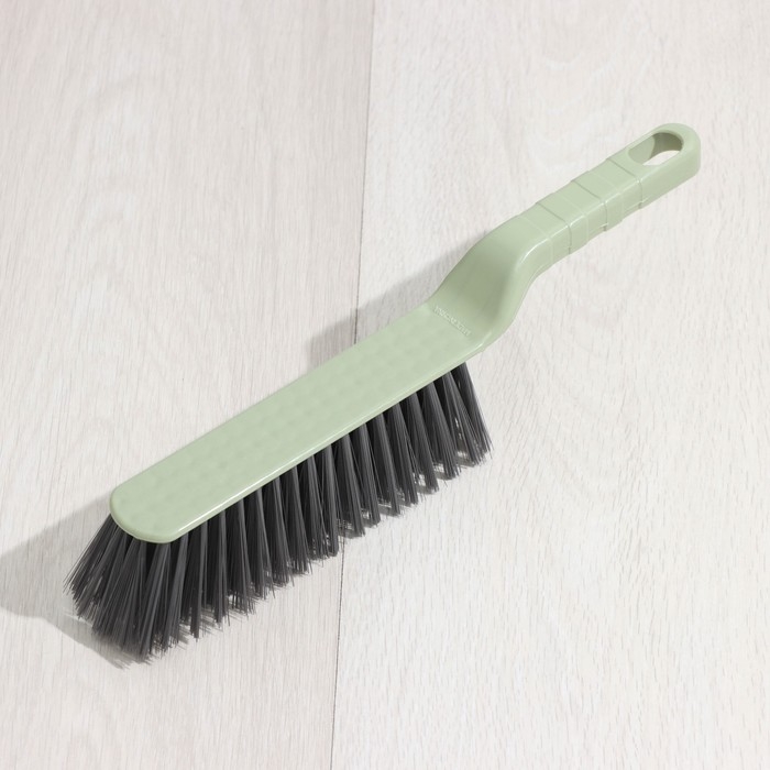 Щётка-смётка пластиковая Доляна, рабочая часть 18 см, 31×3,5 см, цвет МИКС Щётка-смётка пластиковая Доляна, рабочая часть 18 см, 31×3,5 см, цвет МИКС