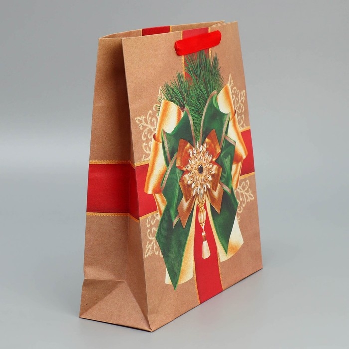 Пакет подарочный новогодний крафтовый вертикальный «Новогодний подарок», M 26 х 30 х 9 см, Новый год Пакет подарочный новогодний крафтовый вертикальный «Новогодний подарок», M 26 х 30 х 9 см, Новый год