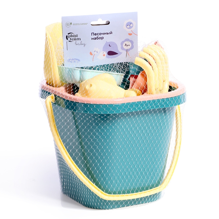 Набор для игры в песке «Изумрудный город»: ведерко, сито, совочек, грабли, 4 формочки Набор для игры в песке «Изумрудный город»: ведерко, сито, совочек, грабли, 4 формочки