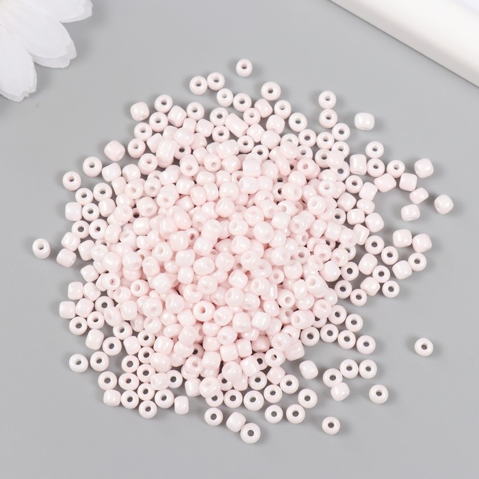 Бисер стекло 6/0  Бисер стекло 6/0 "Облако" перламутр 450 гр