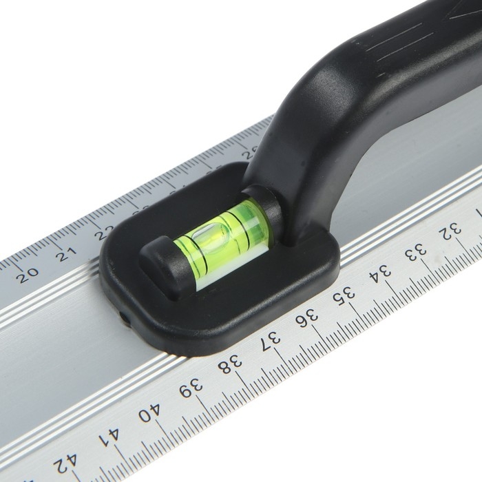 Линейка-уровень ТУНДРА, металлическая, пластиковая ручка, 2 глазка, 600 мм Линейка-уровень ТУНДРА, металлическая, пластиковая ручка, 2 глазка, 600 мм