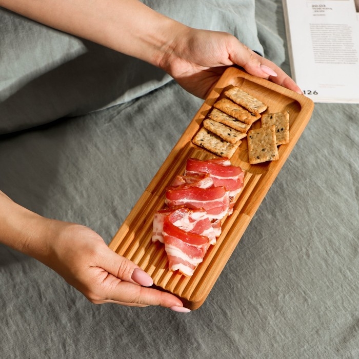 Доска разделочная для подачи и сервировки с менажницей Adelica, 28×10×1,8 см, берёза Доска разделочная для подачи и сервировки с менажницей Adelica, 28×10×1,8 см, берёза